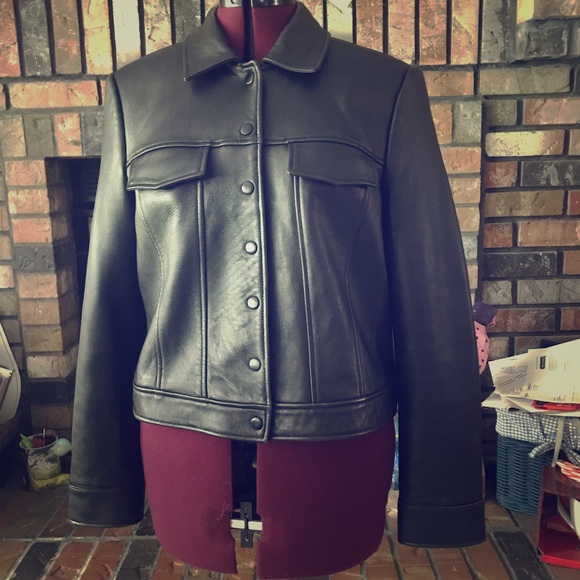 Long-Sleeved Leather Jacket - Picture 1 of 4